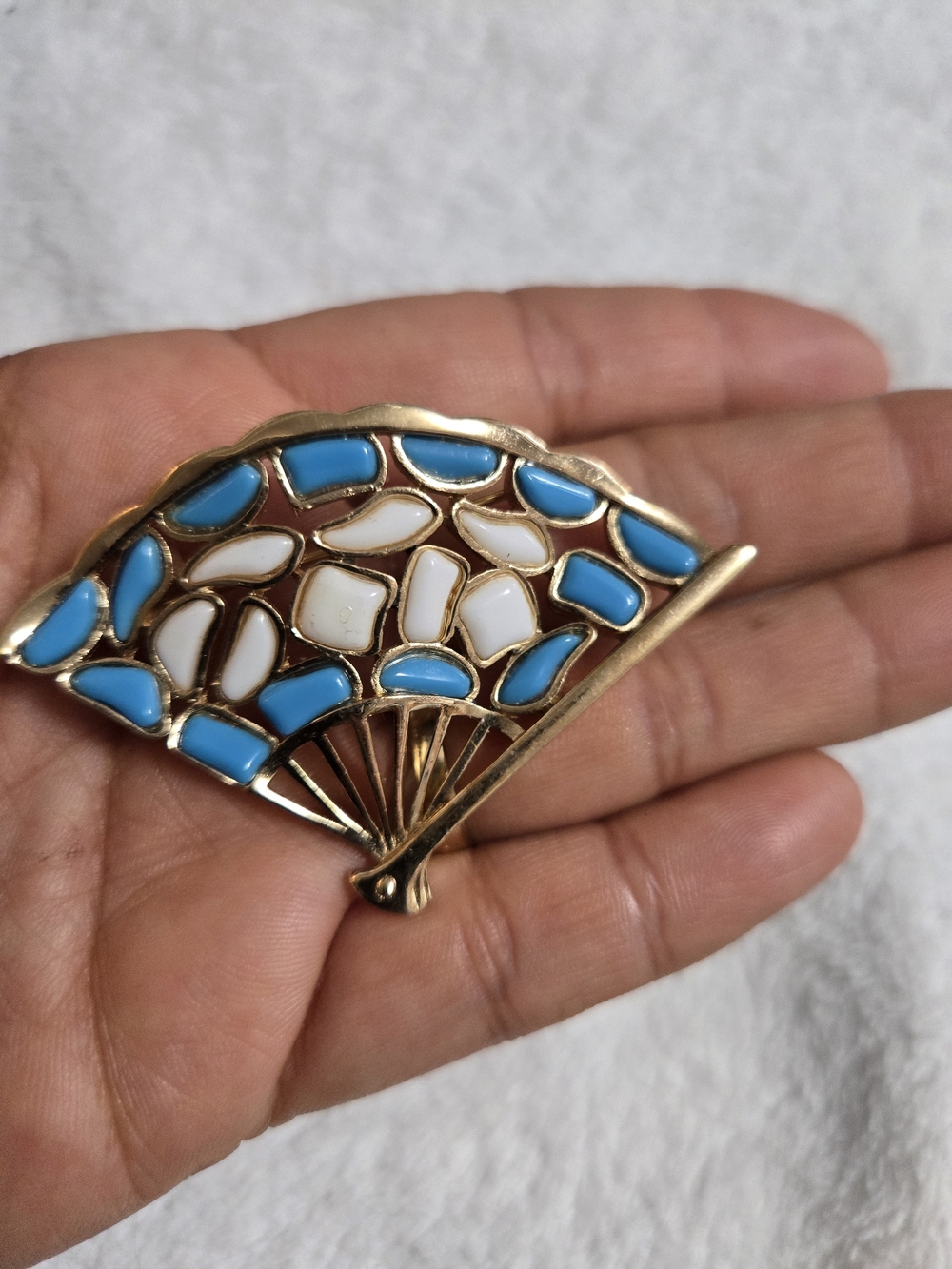 Trifari Gold Tone Fan Brooch with Turquoise and White Enamel